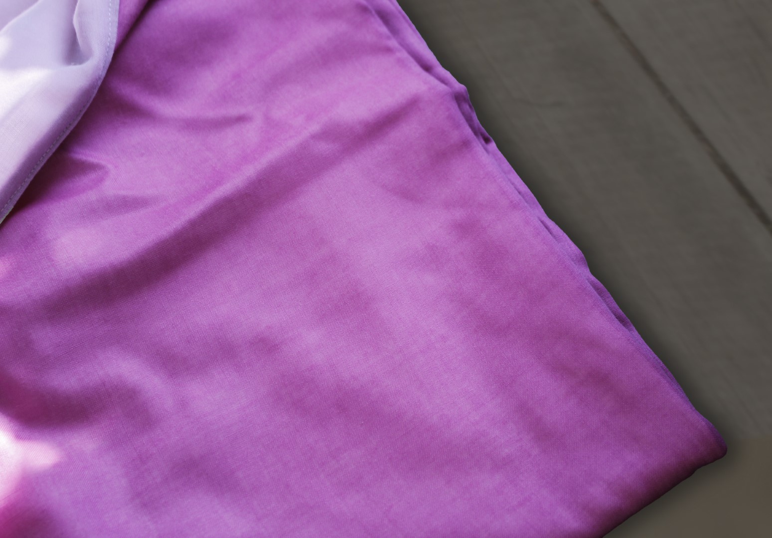 Afscheidsdoeken: Wade keizerlijk is luxe wikkeldoek, gemaakt van 100% biologische afbreekbaar katoen en dubbelzijdig toepasbaar.